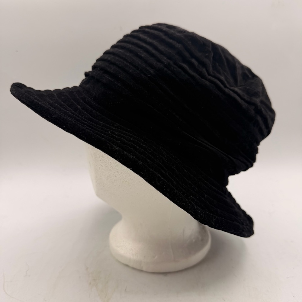 Black Cotton Velveteen Bucket Hat – One Size